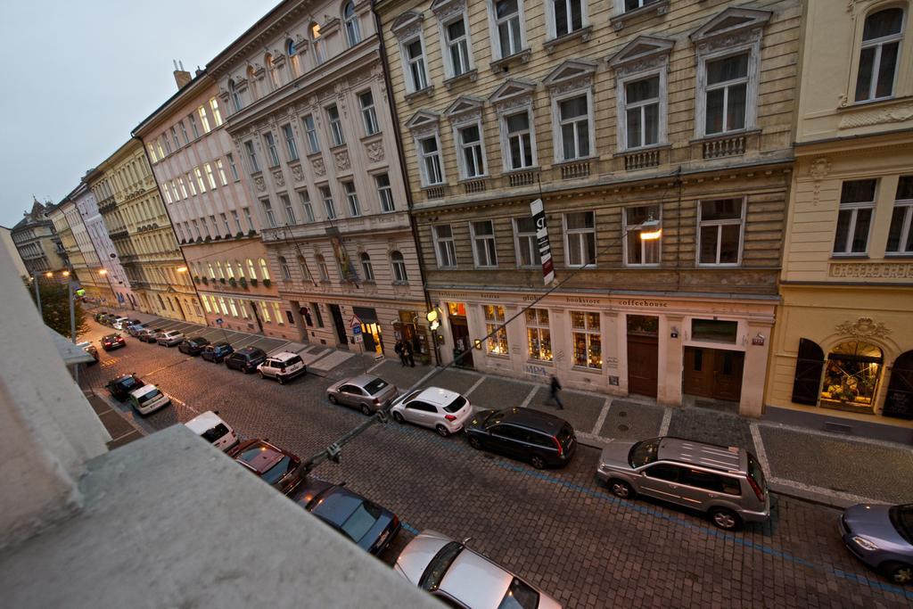 Holec Apartments Прага Номер фото
